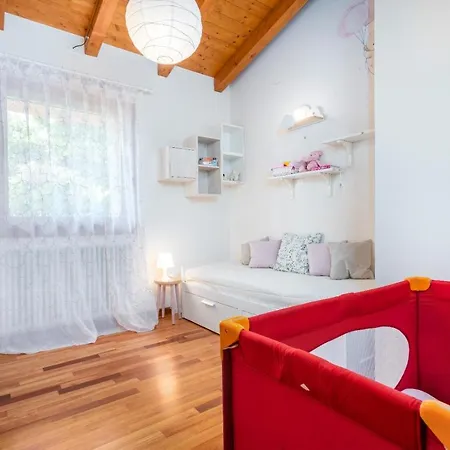 Apartment Da Dede Cozy With Terrace And Private Parking!