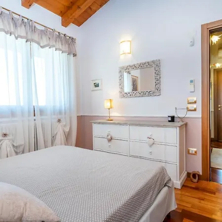 Da Dede Cozy With Terrace And Private Parking! *